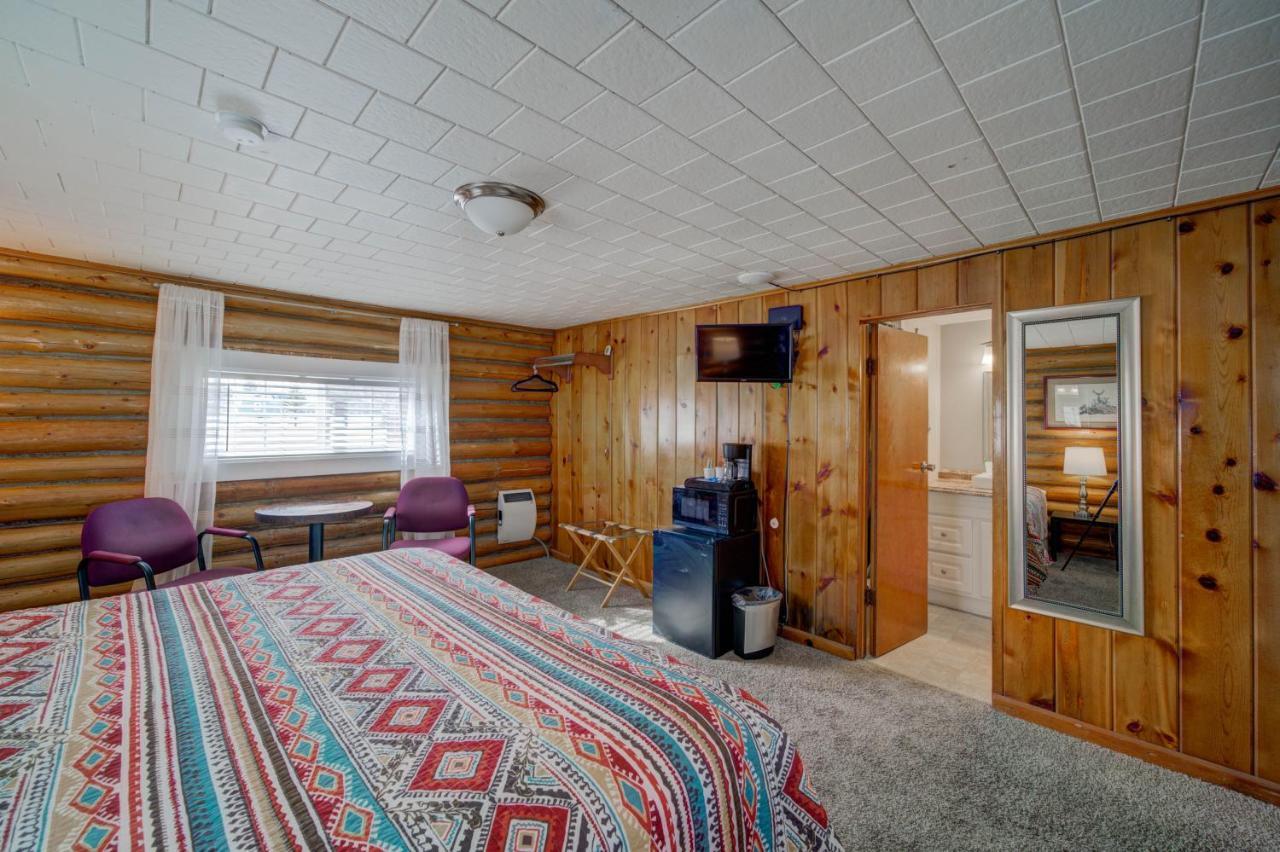 Sportsman'S Lodge Ennis Dış mekan fotoğraf