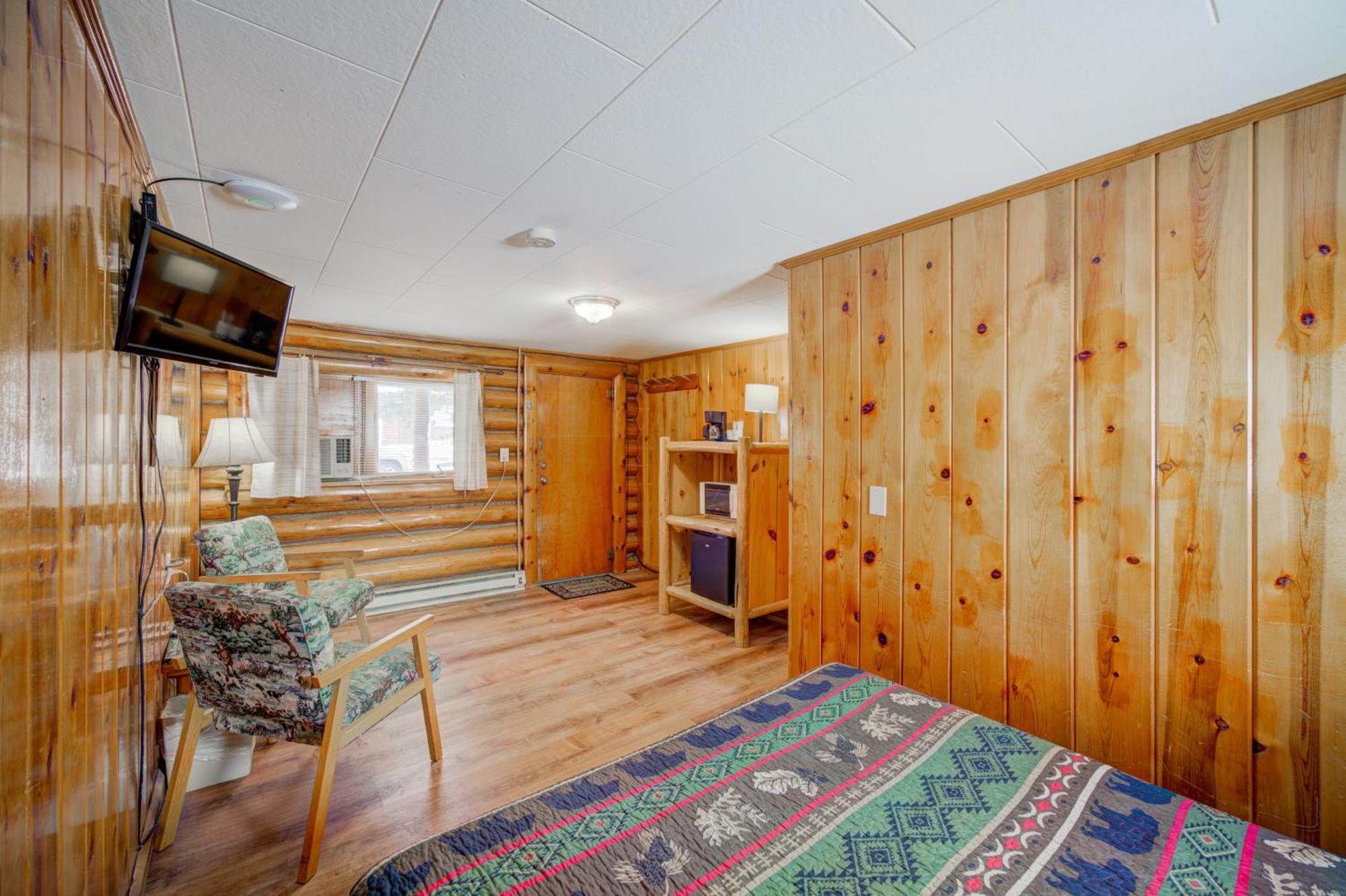 Sportsman'S Lodge Ennis Dış mekan fotoğraf