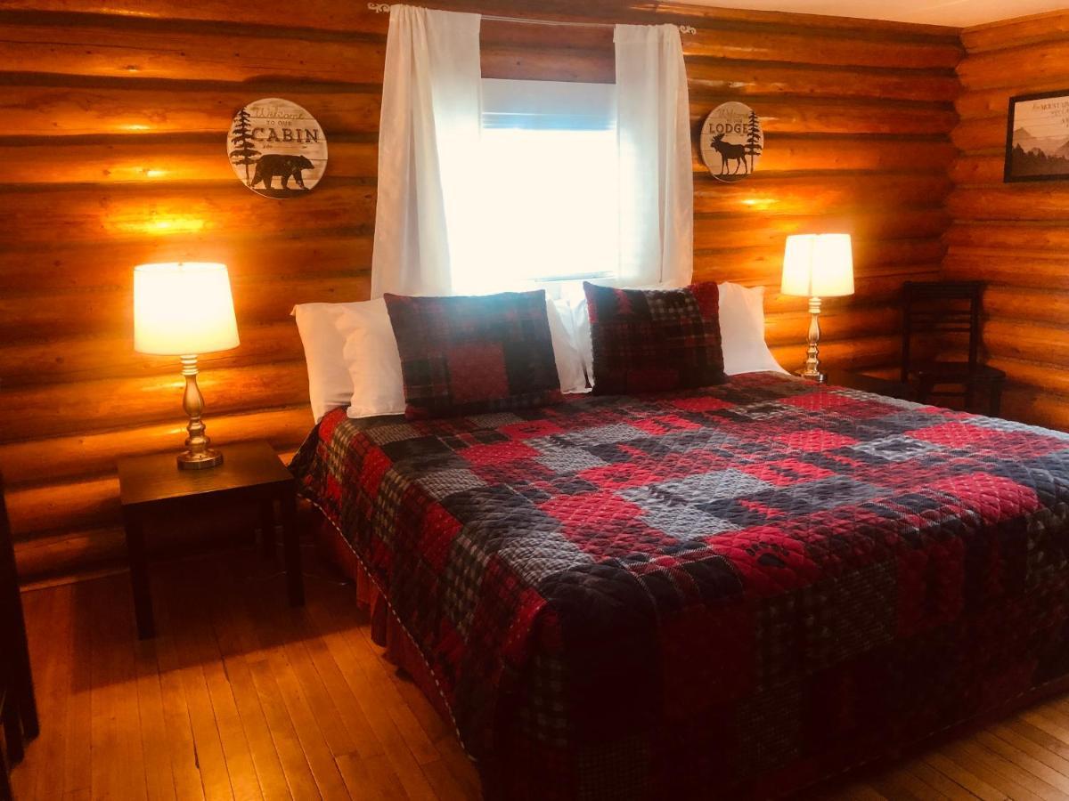 Sportsman'S Lodge Ennis Dış mekan fotoğraf