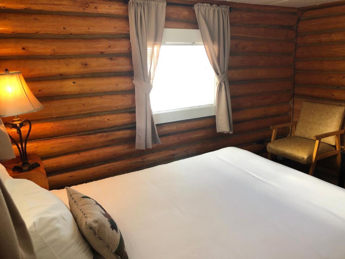 Sportsman'S Lodge Ennis Dış mekan fotoğraf