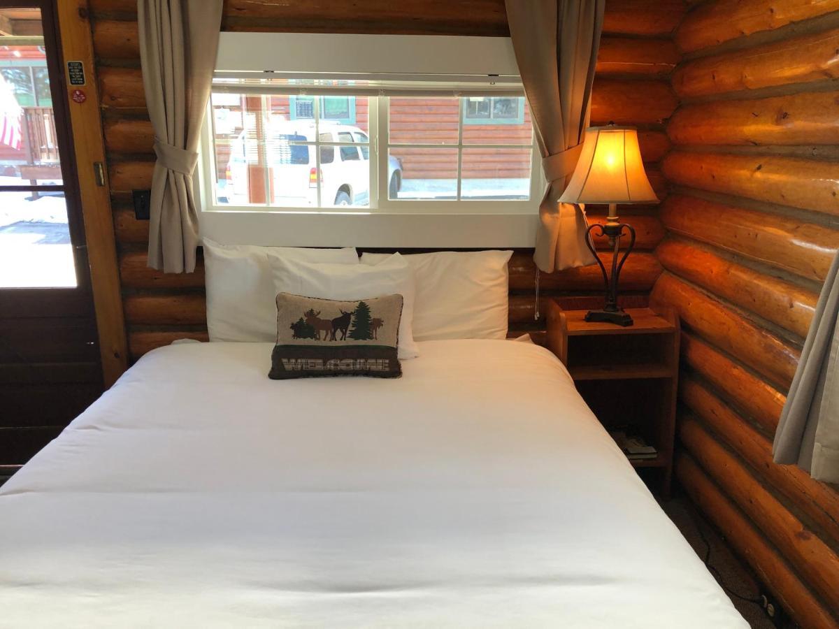 Sportsman'S Lodge Ennis Dış mekan fotoğraf